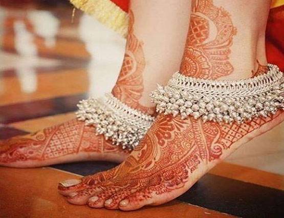 मां के किए जाते हैं 16 श्रृंगार, जानें किस श्रृंगार का क्या है मतलब