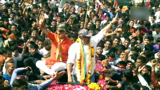 बाड़मेर में बीजेपी के सनी देओल का पहला रोड शो, सड़क पर भीड़ ही भीड़