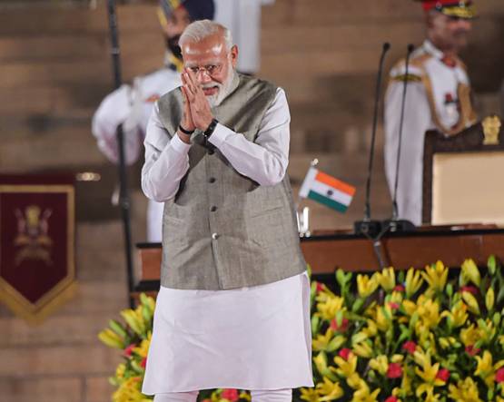15 तस्वीरों में देखें पीएम मोदी के शपथ समारोह के बेस्ट मोमेंट