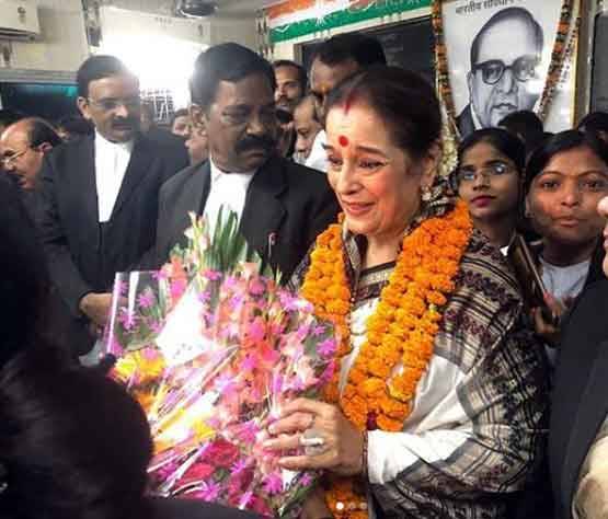 शादी के बाद छोड़ा कर‍ियर, मजेदार है शत्रुघ्न संग पूनम की शादी का किस्सा