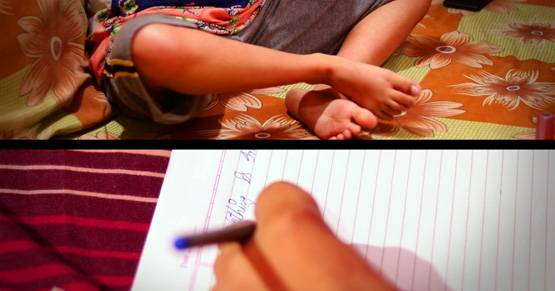 पैर से लिखकर 81% लाने वाली निष्ठा के आगे फीके हैं CBSE टॉपर्स