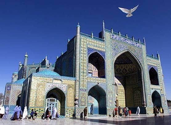 दुनिया की बड़ी आबादी वाले मुस्लिम देश आपस में ही क्यों लड़ रहे?