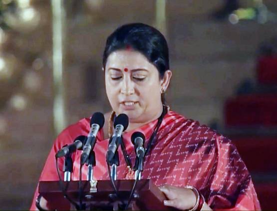 15 तस्वीरों में देखें पीएम मोदी के शपथ समारोह के बेस्ट मोमेंट