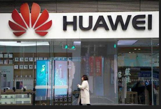 खतरनाक मोड़ पर अमेरिका-चीन के रिश्‍ते, ये महिला है असल वजह