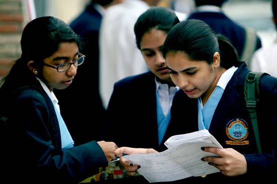 मजदूर का बेटा हरियाणा बोर्ड 12वीं का टॉपर, 500 में से 497 मार्क्स