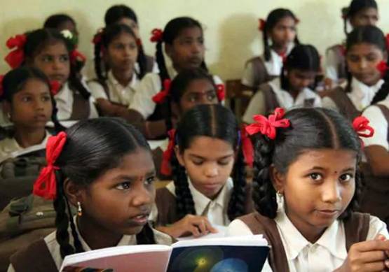 Haryana board: दर्जी की बेटी का कमाल, 12वीं में कॉमर्स की बनीं टॉपर