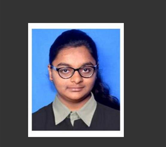 Surat Fire: अपना रिजल्ट नहीं देख पाईं ये 3 छात्राएं, एक दिन पहले मौत