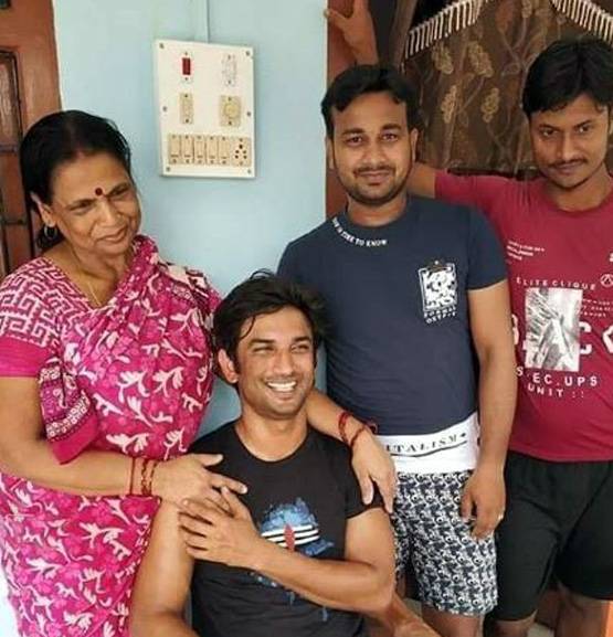 17 साल बाद बिहार के गांव आए सुशांत, मन्नत पूरी, कराया मुंडन!