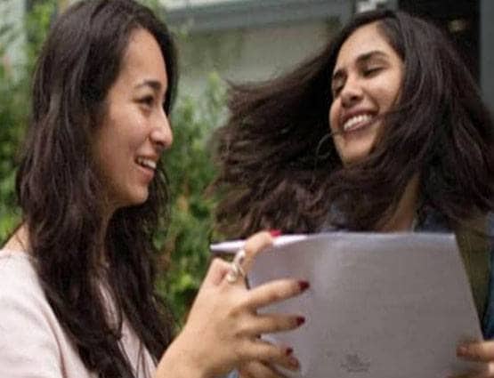 CBSE 12th Result: लड़कियों ने मारी बाजी, जानिए किस जोन में कौन रहा टॉपर