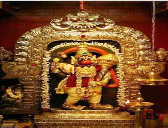 अयोध्या: हनुमान गढ़ी के महंत चुनाव में क्यों नहीं डाल पाते वोट?