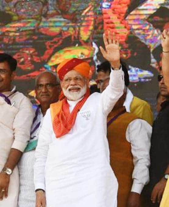 लंबे समय तक अपराजेय रहेंगे PM मोदी, जानिए और क्या बता रही है कुंडली