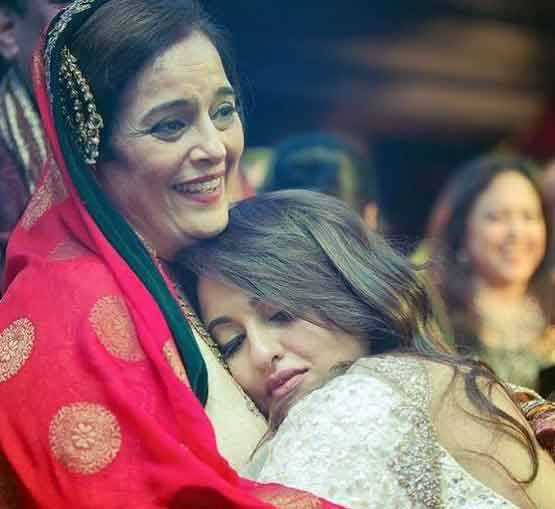 शादी के बाद छोड़ा कर‍ियर, मजेदार है शत्रुघ्न संग पूनम की शादी का किस्सा