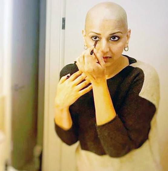 सोनाली बोलीं- कैंसर के बारे में पता चला तो लगा किसी ट्रेन ने मार दिया हो