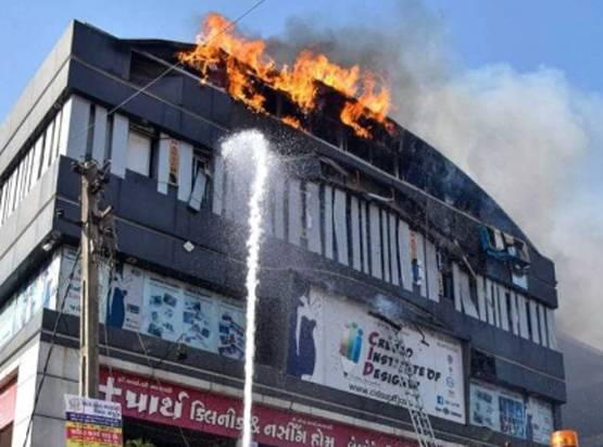 Surat Fire: 12वीं में पास हुए अग्निकांड में मरने वाले ये 6 बच्चे
