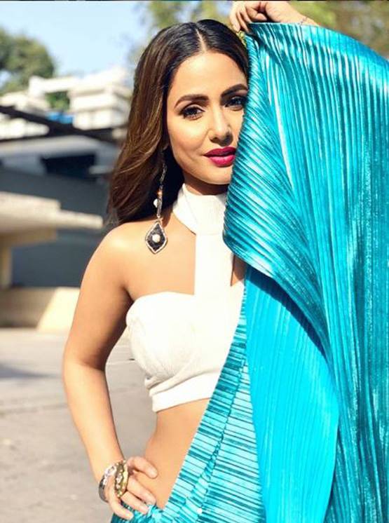 क्या हिना और एरिका की हुई दोस्ती? मस्ती करती आईं नजर