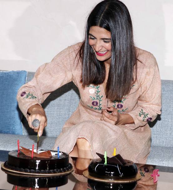 आहना ने बर्थडे पर मांगी दुआ- भगवान मेरी सारी फिल्में ऐसे ही हाउसफुल रहें