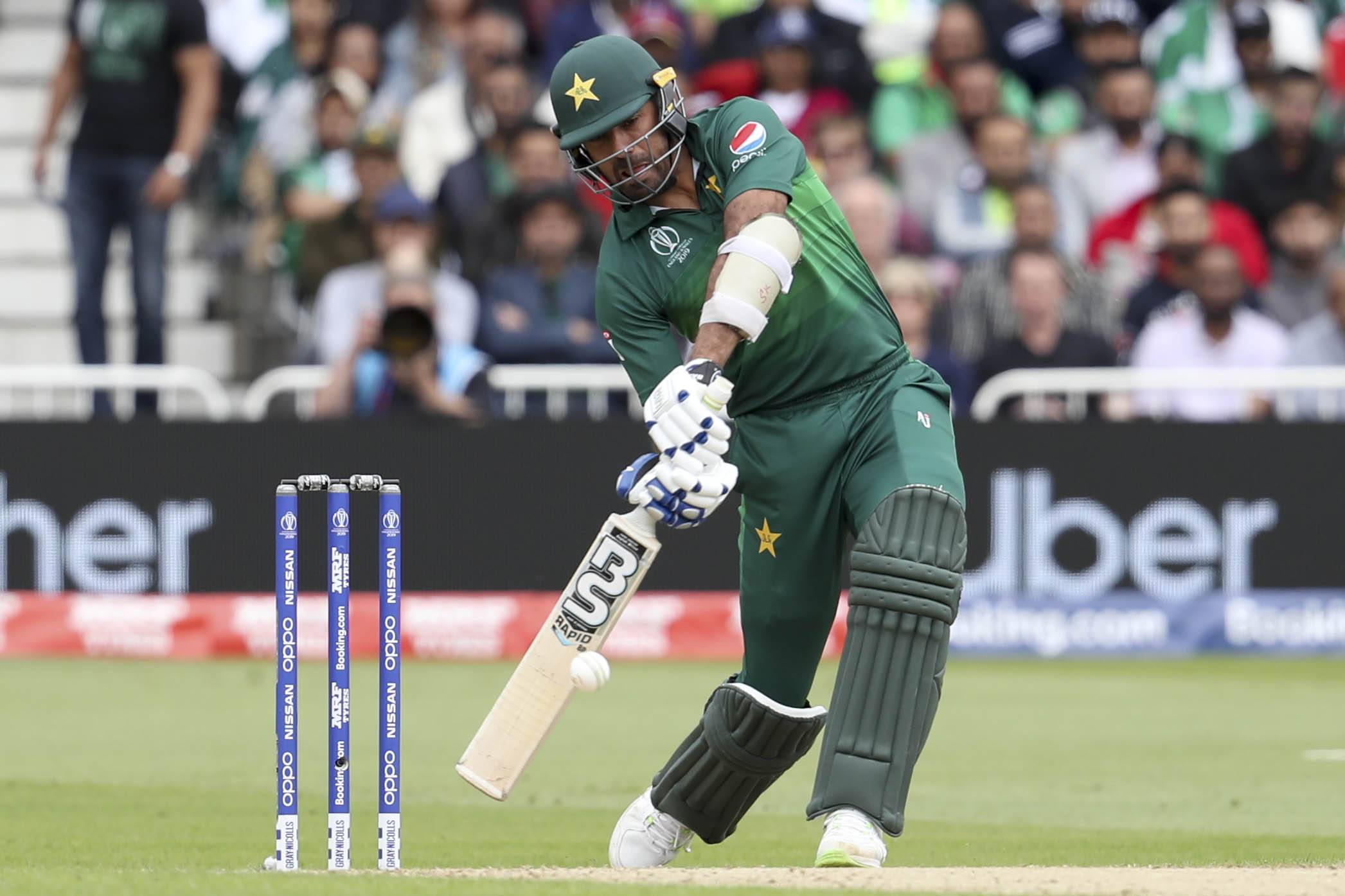 WC: पहले ही मैच में इंडीज ने PAK को पिलाया पानी, बना शर्मनाक रिकॉर्ड