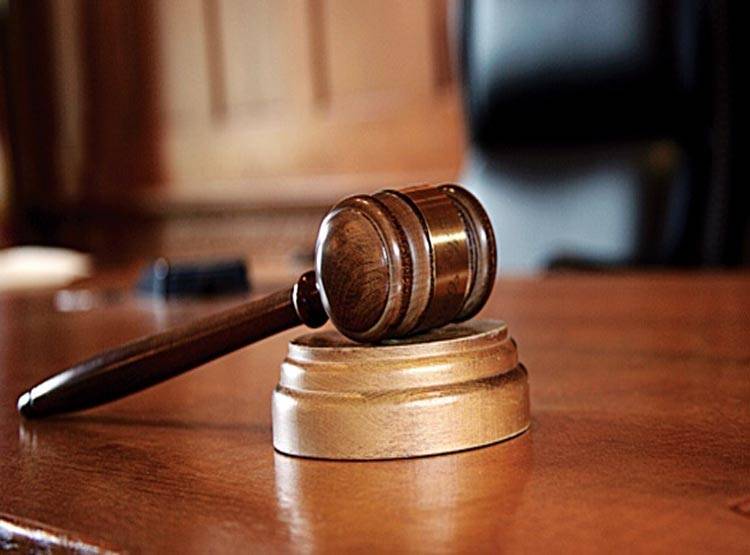 ट्रेन के थर्ड एसी कोच के टॉयलेट में मिली महिला की लाश, यात्रियों का हंगामा