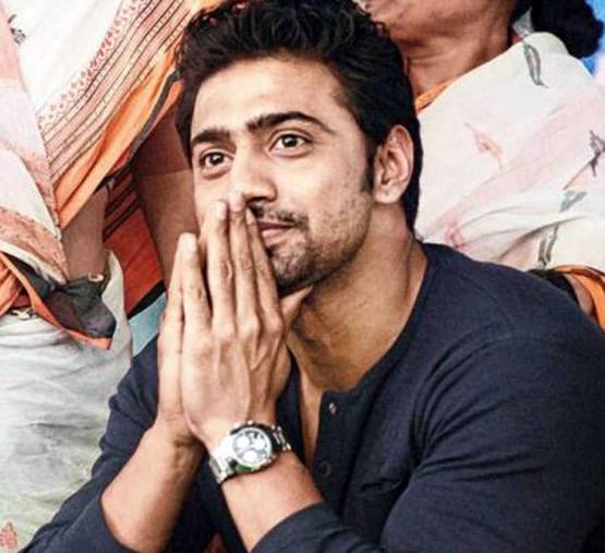 निरहुआ से हेमा मालिनी तक, जानें 21 सितारों में कौन जीता-कौन हारा