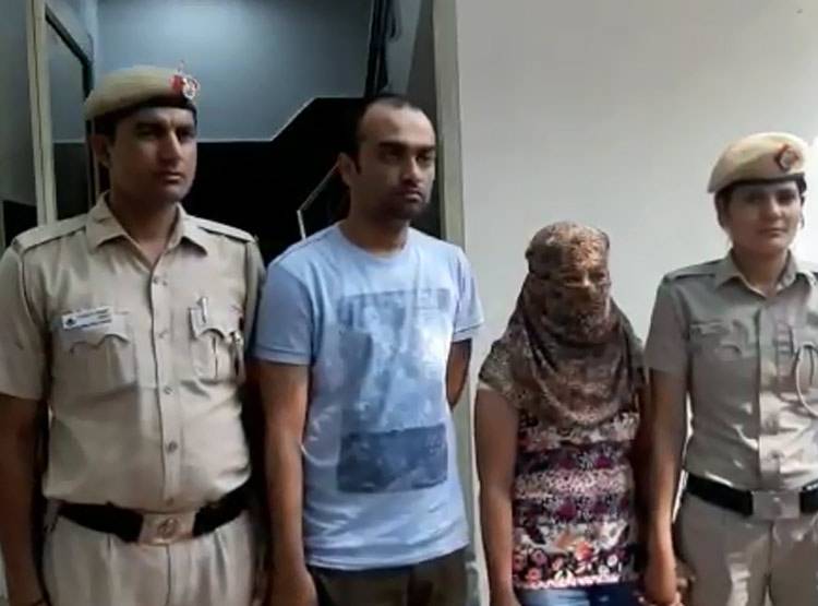 2 औरतों की दीवानगी: बचपन की GF ने किया BF की पत्नी का मर्डर