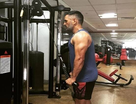 चिकन-अंडे बिना नहीं रहते ये खिलाड़ी, WC से पहले देखें इनकी फिटनेस