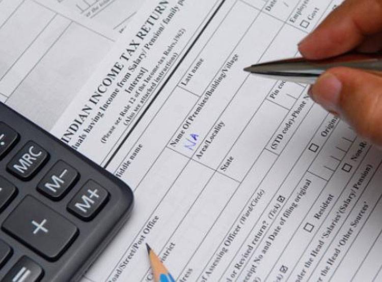 ITR फाइल करते वक्‍त सैलरी स्लिप समेत ये 6 डॉक्युमेंट रखें साथ