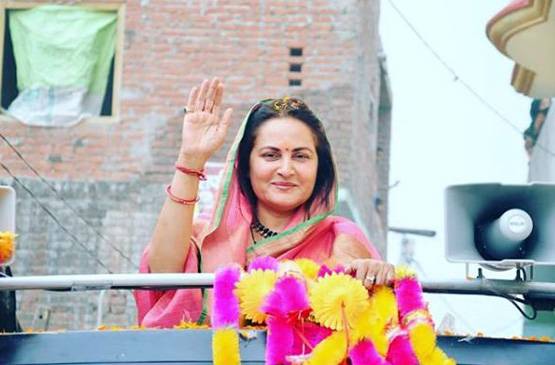 निरहुआ से हेमा मालिनी तक, जानें 21 सितारों में कौन जीता-कौन हारा