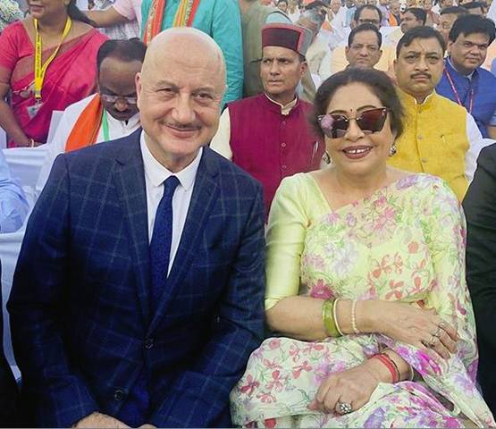 मोदी कैबिनेट में हेमा-सनी-रवि किशन नहीं, इन सितारों को मिली जगह