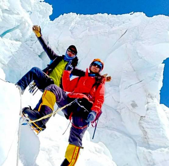 नाहिदा मंजूर: ये हैं एवरेस्ट फतह करने वाली पहली कश्मीरी महिला