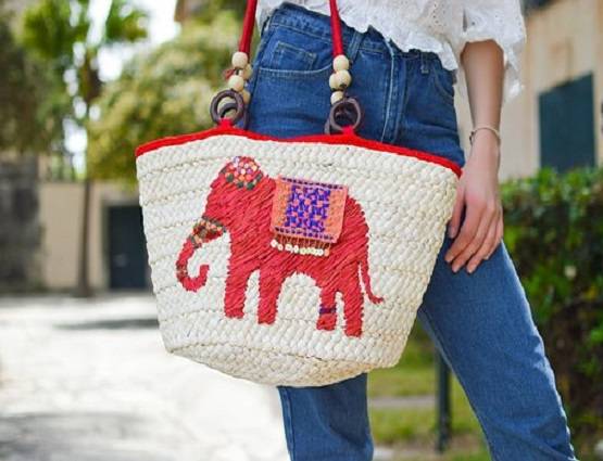 यहां से खरीदें अनुष्का-आलिया जैसे स्टाइलिश पर्स, कीमत भी बजट में