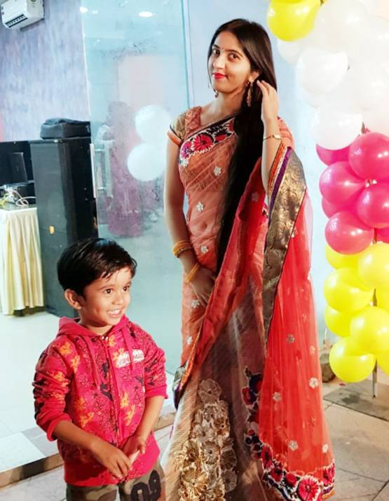 नीली ड्रेस वाली पोलिंग अफसर की कहानी, उन्हीं की जुबानी