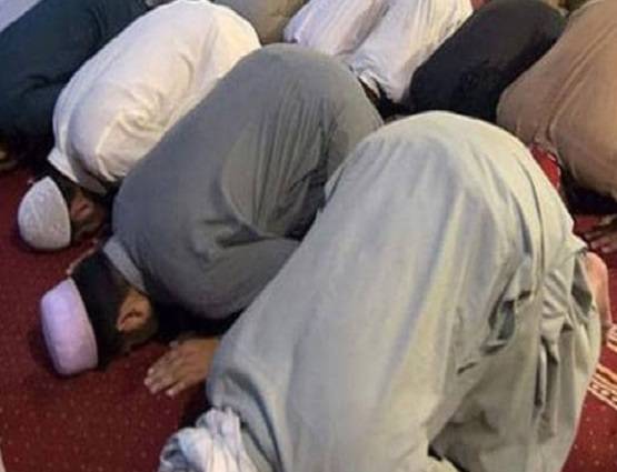 इंसानियत से बड़ा कोई धर्म नहीं, प्रेग्नेंट महिला को खून देने के लिए तोड़ा रोजा