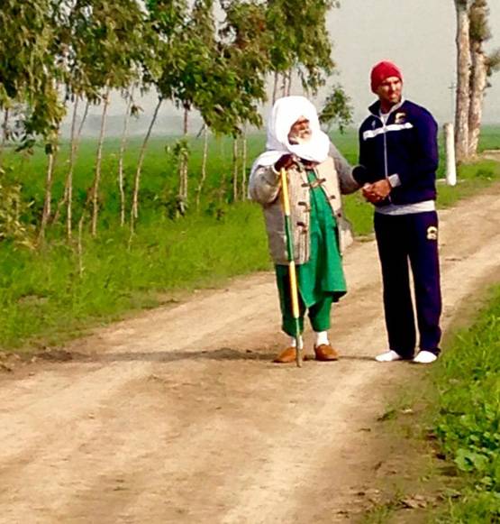 कौन हैं बाबा राम सिंह, संन्यास के वक्त जिनका नाम लेकर भावुक हुए युवी