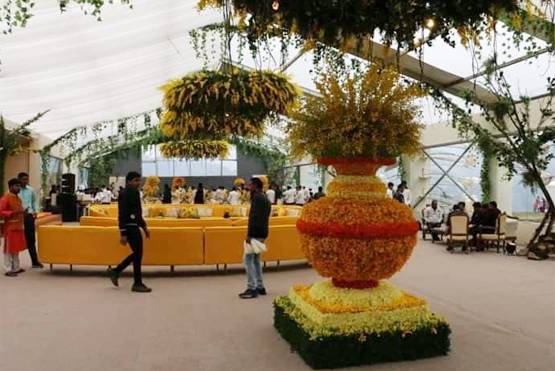 शाही शादी में 5 करोड़ के फूल, बाहुबली जैसा सेट, दिखेगा फिल्मी जलवा