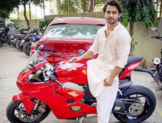 बिग बॉस 12 विनर दीपिका के पति ने खरीदी महंगी बाइक, लाखों में है कीमत