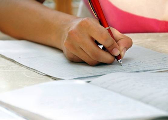 मिलिए स्तुति से, जिन्होंने एक बार में पास की NEET, AIIMS, JEE परीक्षा