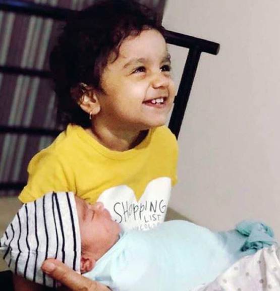 'दीया और बाती हम' फेम एक्ट्रेस पूजा शर्मा ने बेबी गर्ल को दिया जन्म, PHOTOS