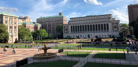 अपने बेटे के लिए अमेरिका में कॉलेज तलाश रही हैं माधुरी