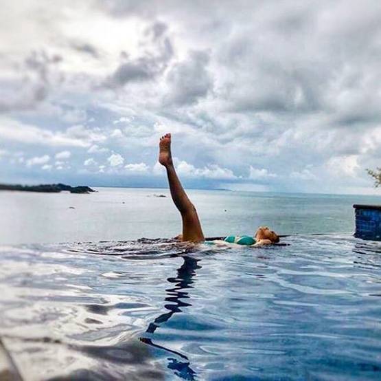 कौन हैं निशा अग्रवाल? जिनकी बिकिनी फोटो सोशल मीडिया पर मचा रही हैं धमाल