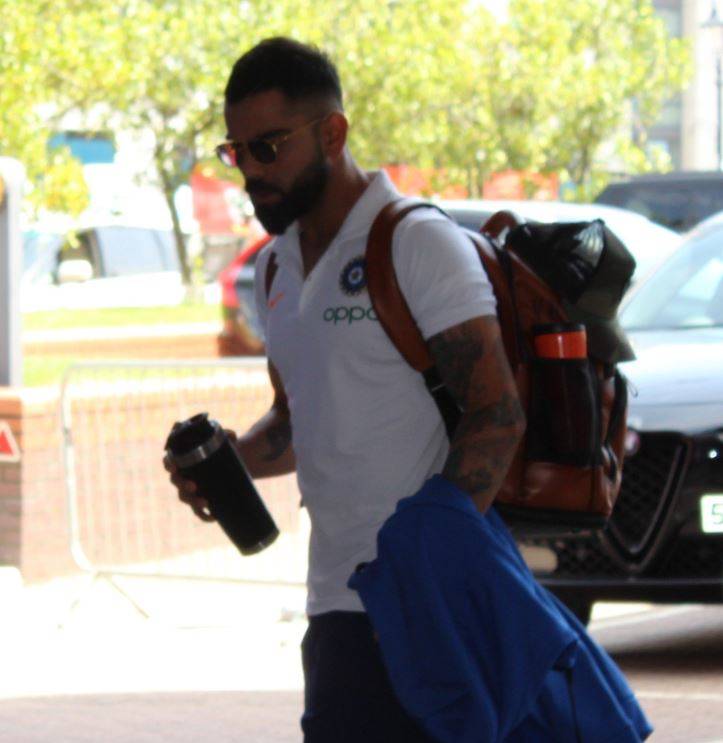 होटल में फैंस की हरकत से नाराज टीम इंडिया, मैनेजमेंट ने दी धमकी