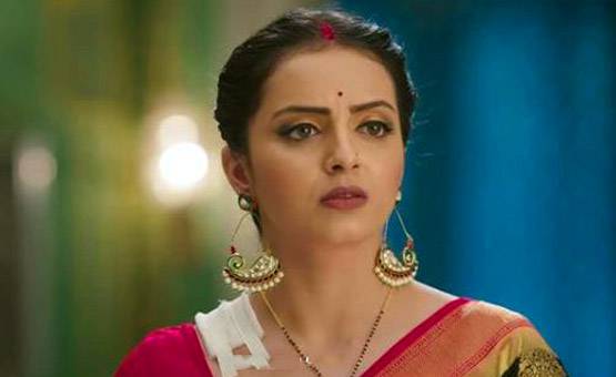 सर्वगुण संपन्न: TRP पाने को मेकर्स का नया दांव, बहू को द‍िया यूं मॉर्डन लुक