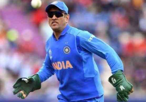 बलिदान बैज पहनने के ये हैं नियम, धोनी ने पहना तो क्यों मचा बवाल?