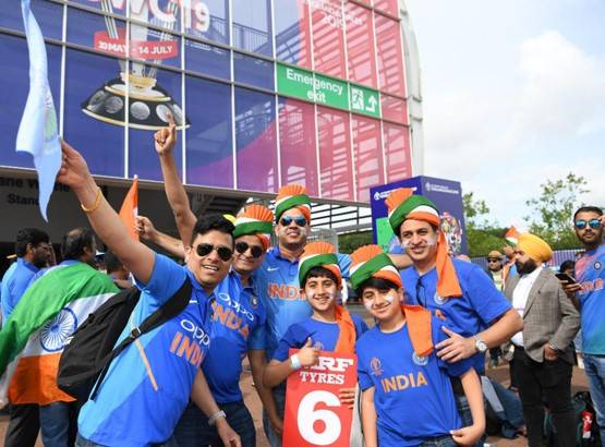 फैन्स में दिखा ऐसा जोश, लगा आज ही से शुरू हुआ है वर्ल्ड कप