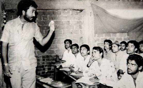 आनंद के 'सुपर 30' का कमाल, JEE Advanced में 18 स्टूडेंट हुए पास