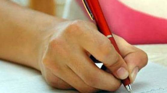 मिलिए स्तुति से, जिन्होंने एक बार में पास की NEET, AIIMS, JEE परीक्षा