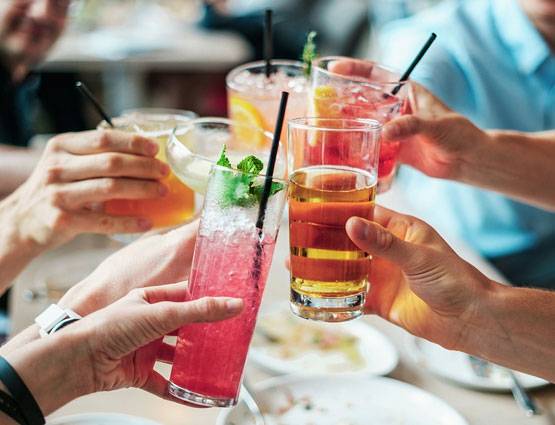 भीषण गर्मी में जरूर अपनाए ये टिप्स, जान पर भी आ सकती है बात