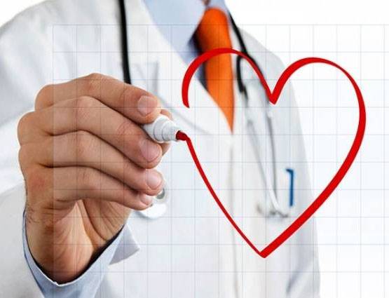 कैंसर से लेकर हार्ट अटैक तक, रक्तदान से टलता है इन बीमारियों का खतरा