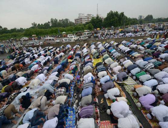 Eid: कितने तरह से होती है नमाज, हर नमाज कैसे है एक दूसरे से अलग