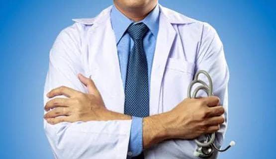 नीट में 2nd रैंक लाने वाले भाविक बने AIIMS MBBS के टॉपर