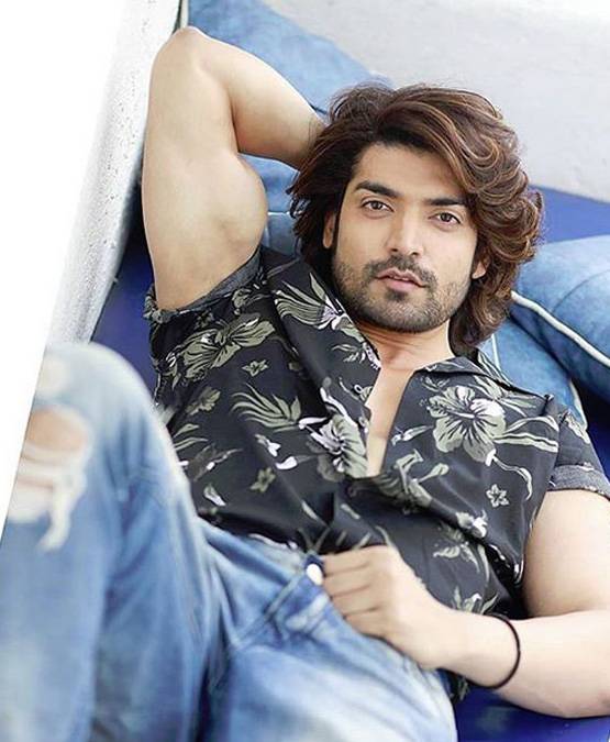 शाहरुख को अपना हीरो मानते हैं गुरमीत चौधरी, शेयर किया फैनबॉय मोमेंट